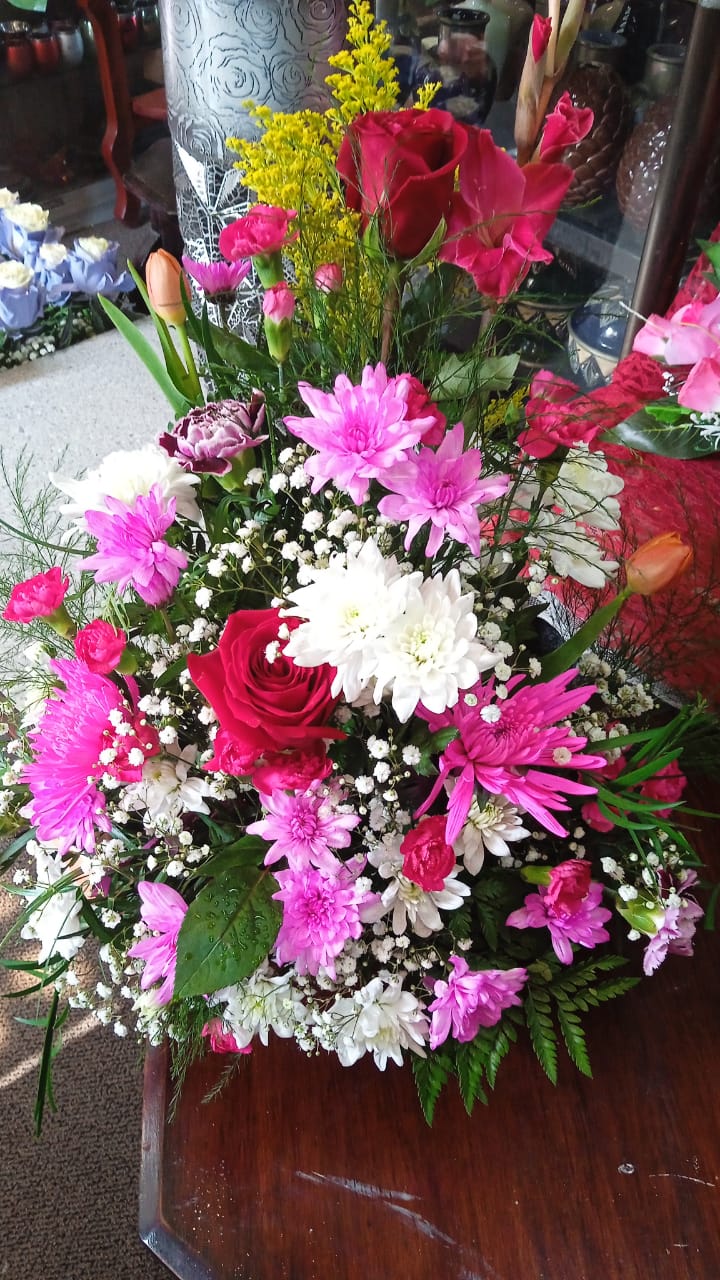 Large Mixed Arrangement